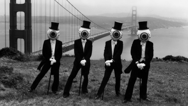 Резиденты в масках. Артемий Троицкий  о чудесах чудаковатости