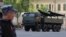 La repetițiile de la Moscova pentru parada de Ziua Victoriei așteptată pe 9 mai 2025, armata rusă a demonstrat și drone Geran cu care atacă frecvent Ucraina, transportate de un camion militar.