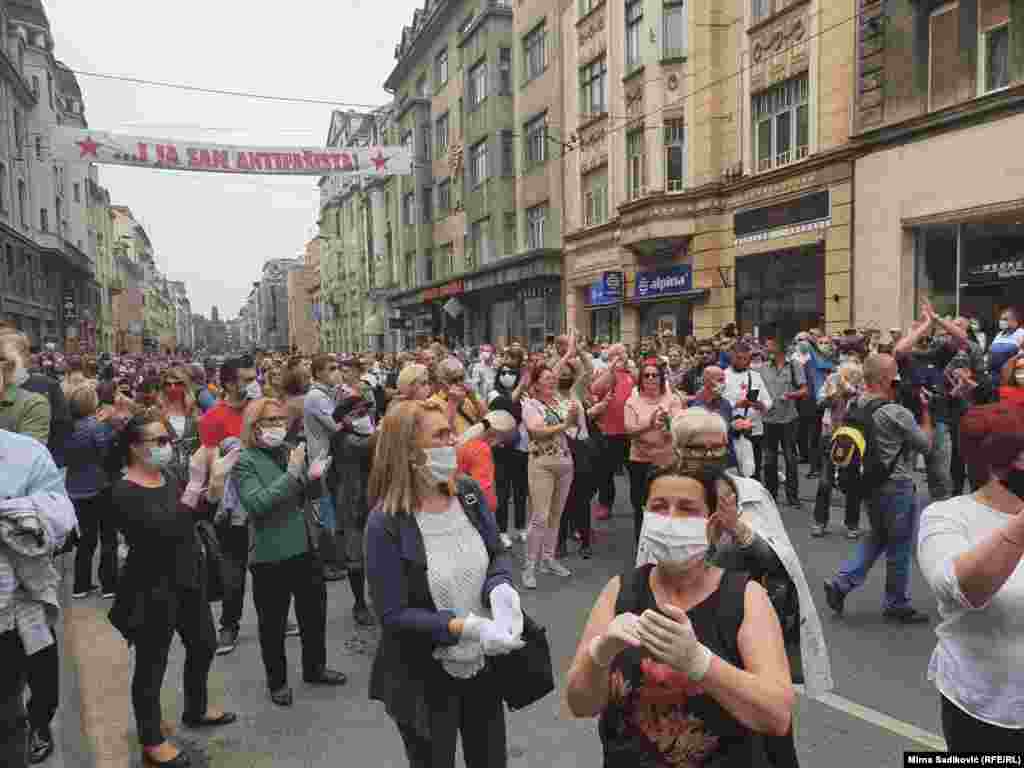 Protestna šetnja antifašista