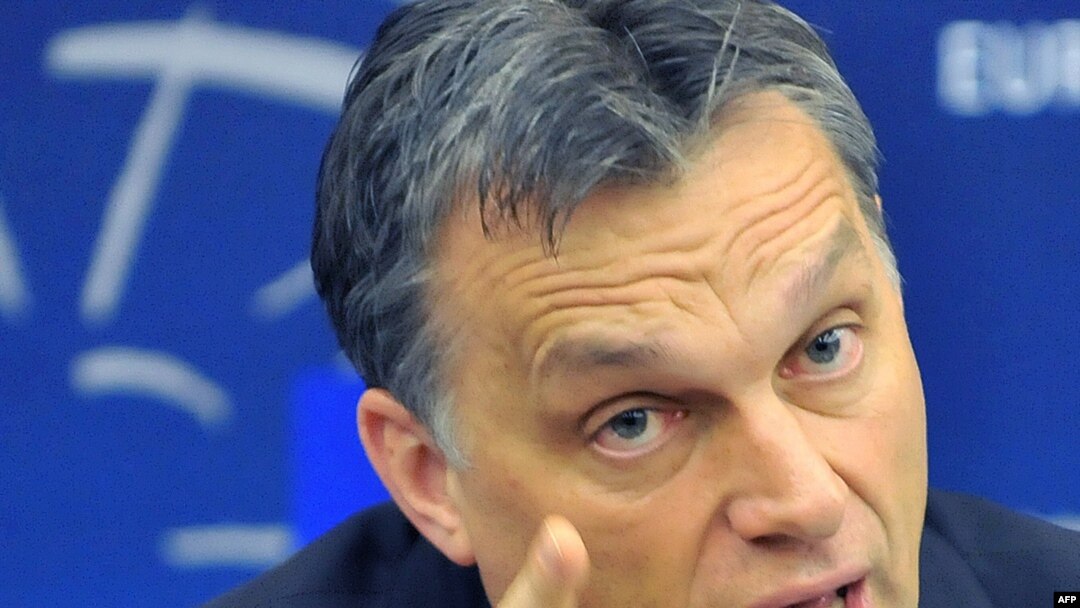 Венгерский премьер-министр Виктор Орбан отметает обвинения в антидемократизме своего правительства