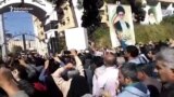 Iranians Protest Transmitter Jamming In Shiraz