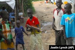Дети в одной из деревень Южного Судана