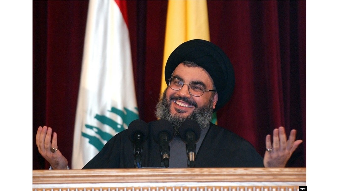 Nasrallah vorbește în timpul unei conferințe de presă la Beirut în timpul celui de-al doilea război din Liban în iulie 2006.