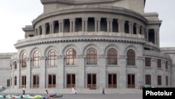 Ալեքսանդր Սպենդիարյանի անվան օպերայի և բալետի ազգային ակադեմիական թատրոնի շենքը Երևանում