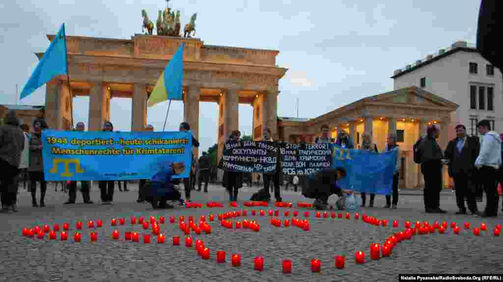 Qırımtatar sürgünligi qurbanlarını añma künü Berlinde