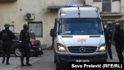 Policija dovodi članove "kavačkog klana" na saslušanje kod Specijalnog državnog tužioca, Podgorica, 21. april 2021.