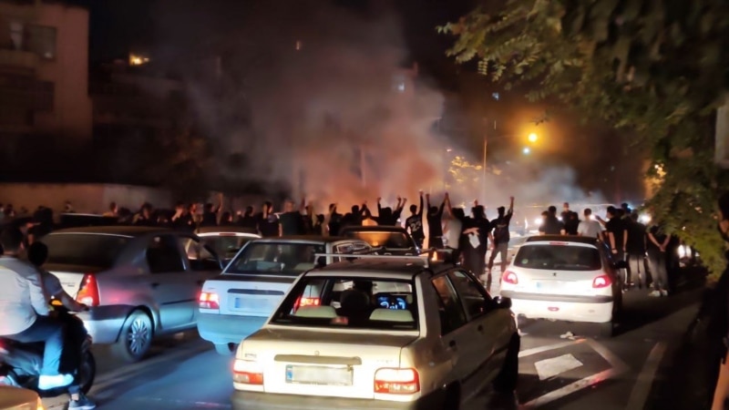 درخواست ۲۰ سازمان حقوق بشری از بایدن برای مقابله با سرکوب معترضان در ایران