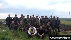Мельников с "добровольцами" Донбасса