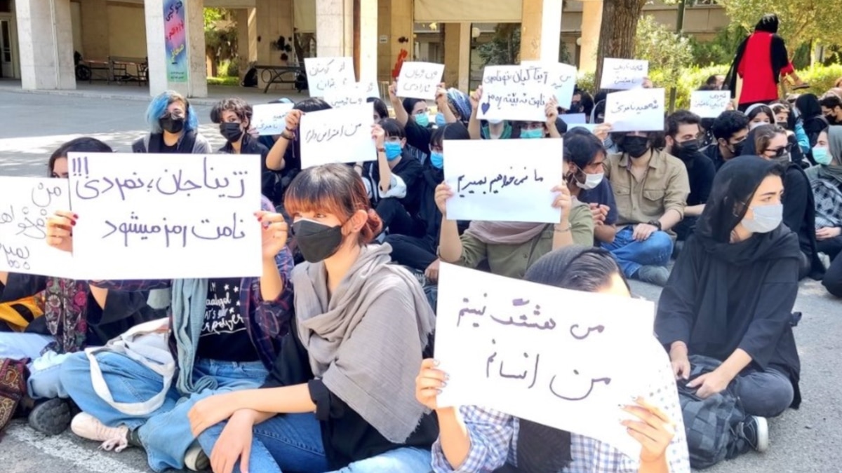 Twelfth Night Of Protests In Iran As Professors Join Outcry Over Death ...