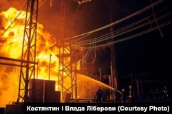 11 сентября, пожар на Харьковской ТЭЦ-5 в результате российского обстрела. Фото Влады и Константина Либеровых
