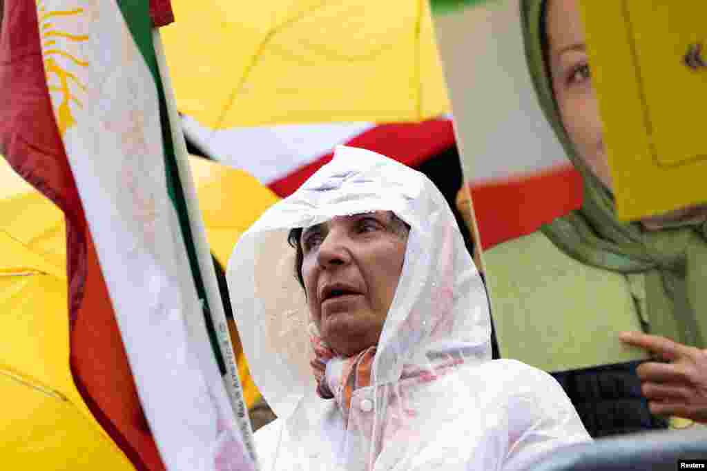 Demonstrators call for Iranian President Ebrahim Raisi to resign in New York City on September 22.