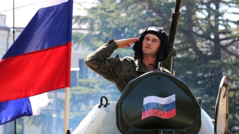 Путин поздравил Южную Осетию с Днем Республики. В Цхинвали прошел парад