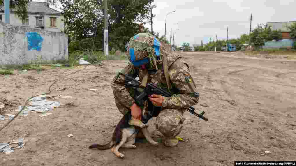 The relief of liberation by Ukrainian soldiers is mixed with anxiety over basic needs as autumn temperatures drop in Izyum. Occupied by Russian forces since early April, the onetime city of 46,600 is now home to roughly 10,000.