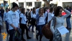 Sarajevo: Performans na Dan borbe protiv alkoholizma