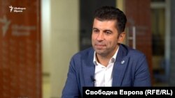 Кирил Петков разговаря с Генка Шикерова в предаването Студио България на Свободна Европа на 20 септември. 