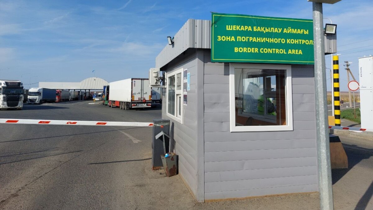Russian's Kazakh Asylum Request Denied, Gets Suspended Sentence For Crossing Border Illegally - Vimarsana News