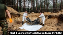 Під Ізюмом знайшли вбитих українських військових, у яких були зв’язані руки, 16 вересня 2022 року