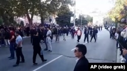 Hundreds came out in the North Caucasus region of Daghestan on September 25 to protest against the "partial" mobilization announced by Russian President Vladimir Putin on September 21.