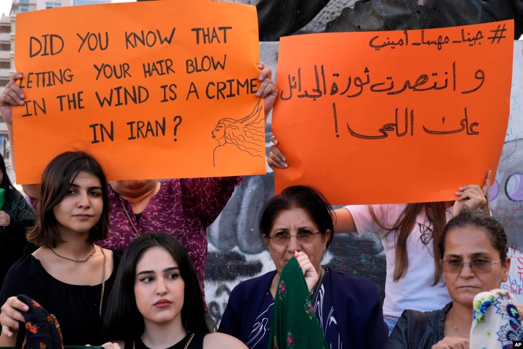 Kurdish women activists protest at Martyrs' Square in downtown Beirut, Lebanon, on September 21.