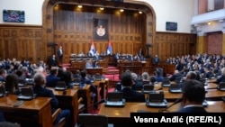 Budžet je usvojen u načelu sa 145 glasova za i 31 protiv. Arhivska fotografija sednice Skupštine Srbije, 13. septembar 2022.