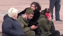 Emotional Goodbyes Across Russia As Ukraine Mobilization Begins