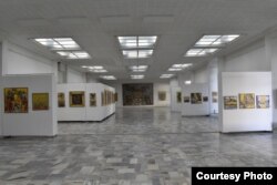 Vernisajul expoziției „Revelații în culoare”, Galeria Brâncuși, Chișinău, 22 septembrie 2022.