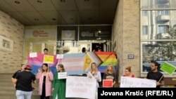 Organizacije za ljudska prava i LGBT+ protestuju zbog zabrane Evroprajd marša u Beogradu, 13. septembar 2022.