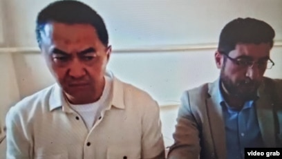 Ашық ауада алғаш рет порно