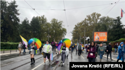 Učesnici Evroprajda na putu ka Tašmajdanskom parku 17. septembar