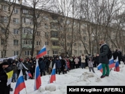 Дмитрий выступает на митинге 23 января