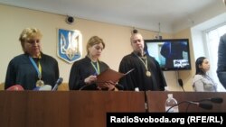 Усіх обвинувачених засудили до довічного  ув’язнення із конфіскацією майна, однак відпустили з СІЗО. Зазначається, що вони є у списках на обмін з Росією