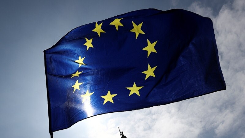 Čelnici EU pozdravili dogovor Ciprasa i Zaeva