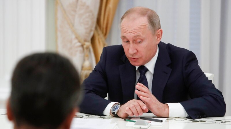 Путин ғарбга жавобий санкцияларни узайтирди