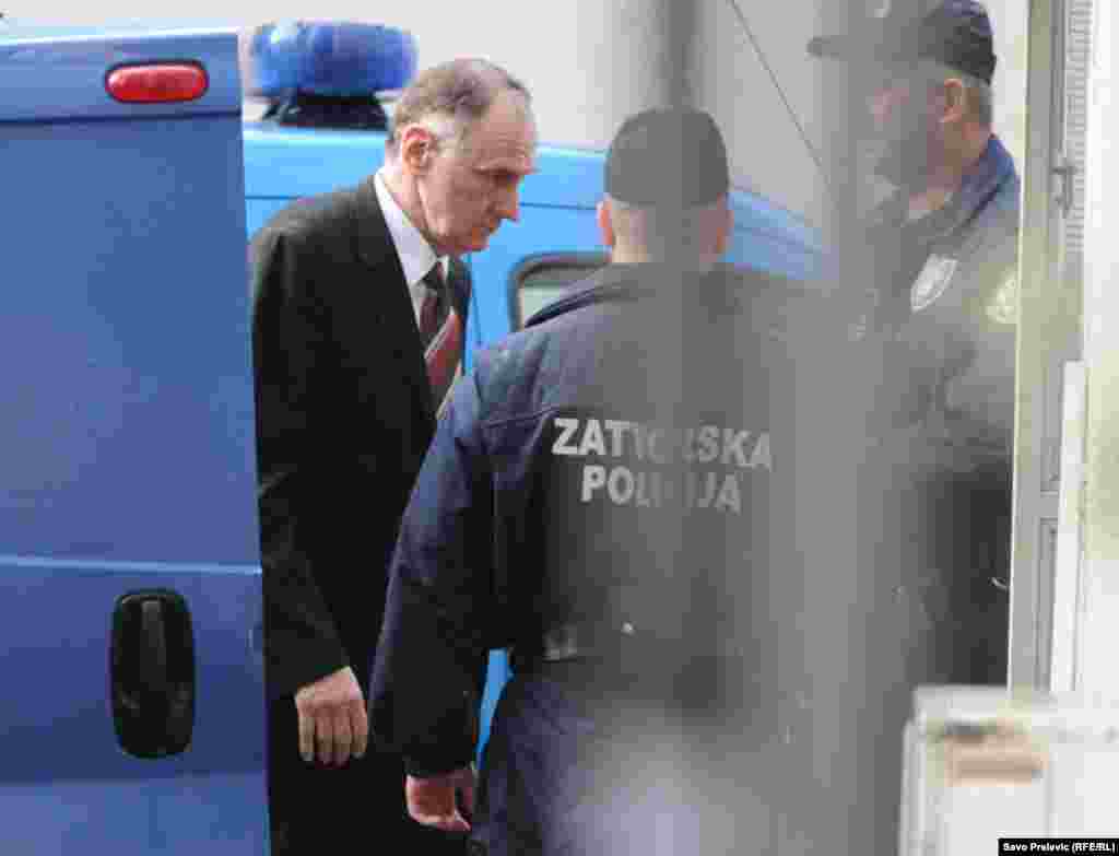 Crna Gora - Viši sud u Podgorici izrekao je oslobađajuću presudu devetorici bivših policijskih funkcionera, optuženih za ratne zločine u slučaju deportacije bosanskih izbjeglica, 29.03.2011. Foto: RSE / Savo Prelević