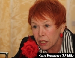 Президент общественной организации "Тюремная реформа в Казахстане" Анна Коробейщикова. Алматы, 21 октября 2011 года.