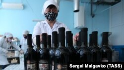 Лимитированая серия крымского красного вина, посвященная победе во Второй мировой войне