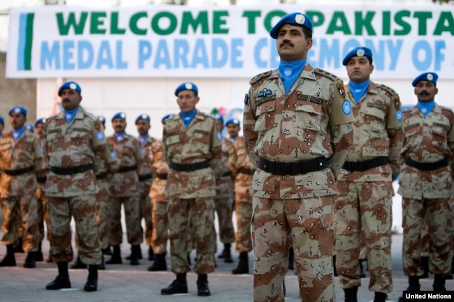 Paqeruajtësit pakistanezë shërbejnë si pjesë e forcës së OKB-së në Haiti. viti 2008