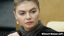 Alina Kabaeva, fostă campioană la gimnastică ritmică.