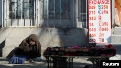 Судя по реакции, в грузинском правительстве взяли курс на невмешательство в валютный рынок