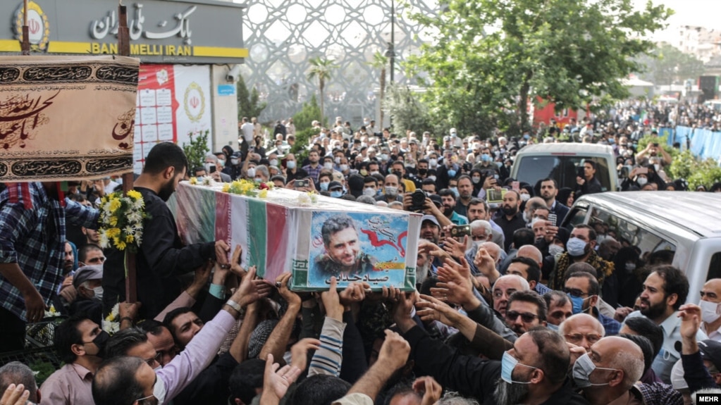 تشییع جنازه صیاد خدایی در تهران