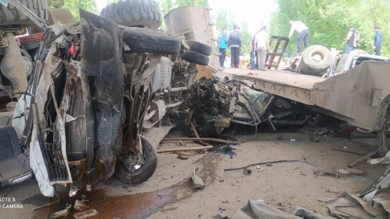 В крупном ДТП в Баткенской области погибли 8 человек