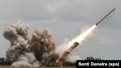 По данным Генштаба, угроза ракетно-бомбовых ударов и артиллерийских обстрелов с территории Республики Беларусь не исчезла