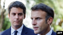 Novoimenovani premijer Francuske Gabriel Attal i predsjednik Emmanuel Macron
