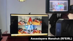 Сот залы. Иллюстрациялык сүрөт.