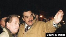 Карел Шварценберг во друштво со Вацлав Хавел