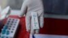 Antigenske testovi (na fotografiji) koji su u ponudi apoteka u Bosni i Hercegovini proizvode, uglavnom, kineske farmaceutske kompanije.