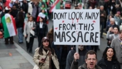 نمایی از تظاهرات ایرانیان مقیم لندن در حمایت از اعتراضات اخیر در ایران