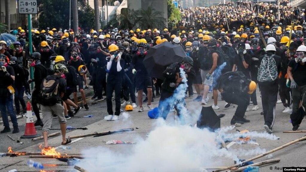 اعتراضات مردمی در هنگ‌کنگ