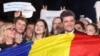<p>A hivatalos eredmények szerint Nicușor Dan, az EU-párti jelölt a leadott szavazatok 54%-át szerezte meg vasárnap, május 18-án