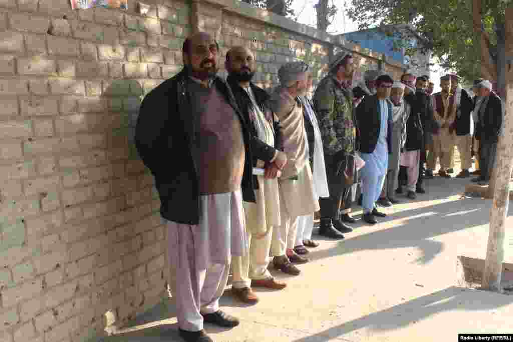 Afghanistan - People voting in parliamentary election in Kunduz province, 20 October 2018